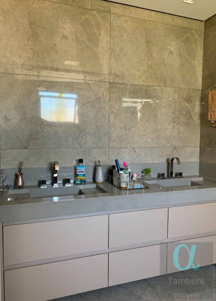 Imagem Casa com 4 Quartos à Venda, 360 m² em Alphaville - Santana De Parnaíba