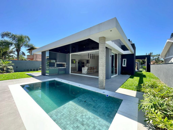 Imagem Casa com 3 Quartos à Venda, 241 m² em Atlantida - Capao Da Canoa Imagem Casa com 3 Quartos à Venda, 241 m² em Atlantida - Capao Da Canoa
