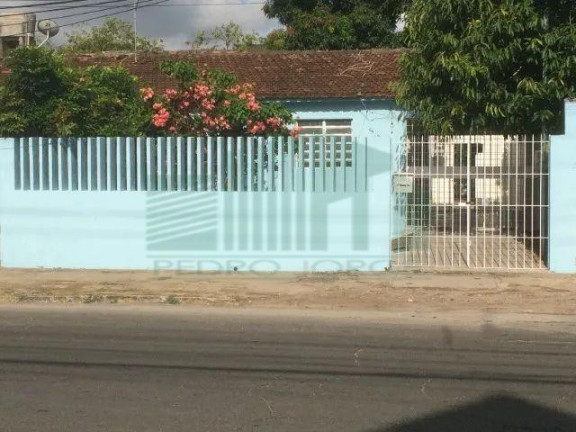 Casa com 3 Quartos à Venda, 135 m² em Cordeiro - Recife