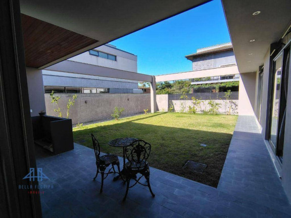 Imagem Casa com 2 Quartos à Venda, 172 m² em Ratones - Florianópolis Imagem Casa com 2 Quartos à Venda, 172 m² em Ratones - Florianópolis