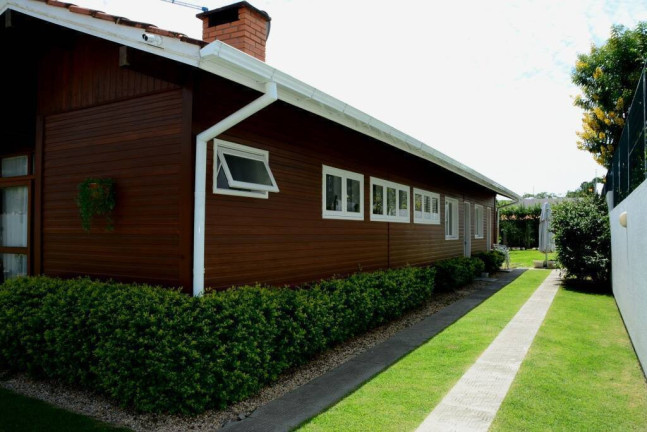 Imagem Casa com 4 Quartos à Venda, 400 m² em Lagoa Da Conceição - Florianópolis Imagem Casa com 4 Quartos à Venda, 400 m² em Lagoa Da Conceição - Florianópolis