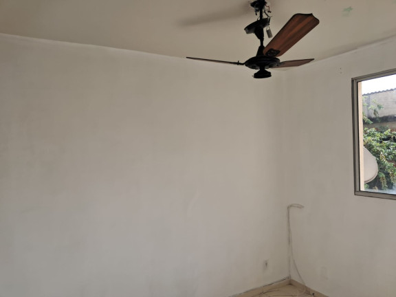 Imagem Apartamento com 2 Quartos à Venda,  em Inhoaiba - Rio De Janeiro