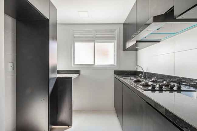Imagem Imóvel com 2 Quartos à Venda, 80 m² em Petrópolis - Porto Alegre