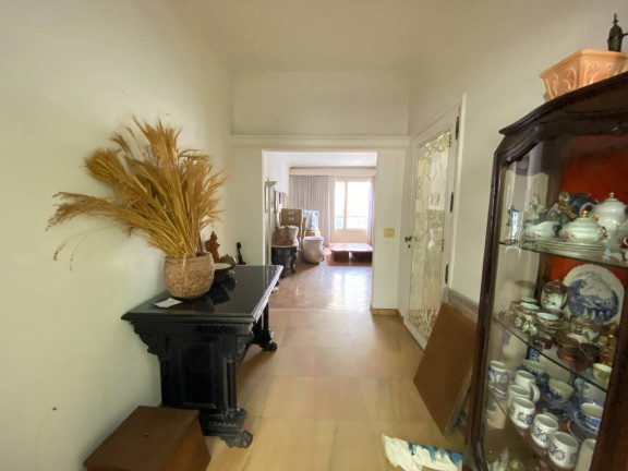 Imagem Apartamento com 4 Quartos à Venda, 208 m² em Copacabana - Rio De Janeiro Imagem Apartamento com 4 Quartos à Venda, 208 m² em Copacabana - Rio De Janeiro