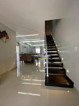 Imagem Sobrado com 3 Quartos à Venda ou Locação, 284 m² em Campestre - Santo André Imagem Sobrado com 3 Quartos à Venda ou Locação, 284 m² em Campestre - Santo André