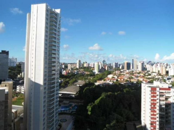 Imagem Apartamento com 3 Quartos à Venda, 120 m² em Itaigara - Salvador