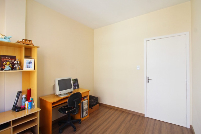 Imagem Apartamento com 2 Quartos à Venda, 66 m² em Centro Histórico - Porto Alegre