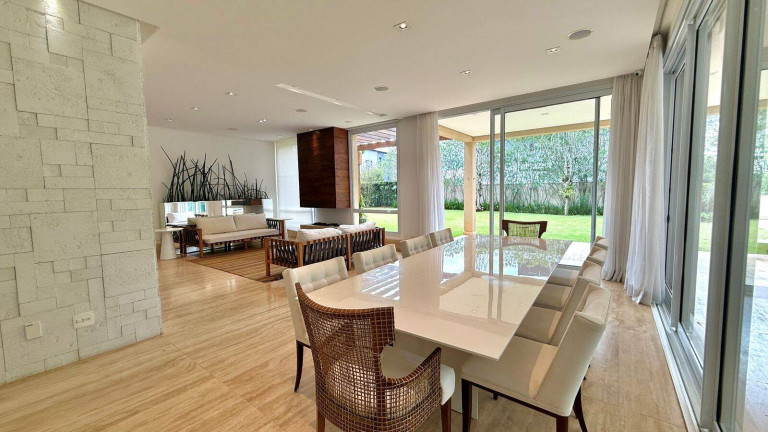 Imagem Casa com 4 Quartos à Venda, 851 m² em Santana De Parnaíba
