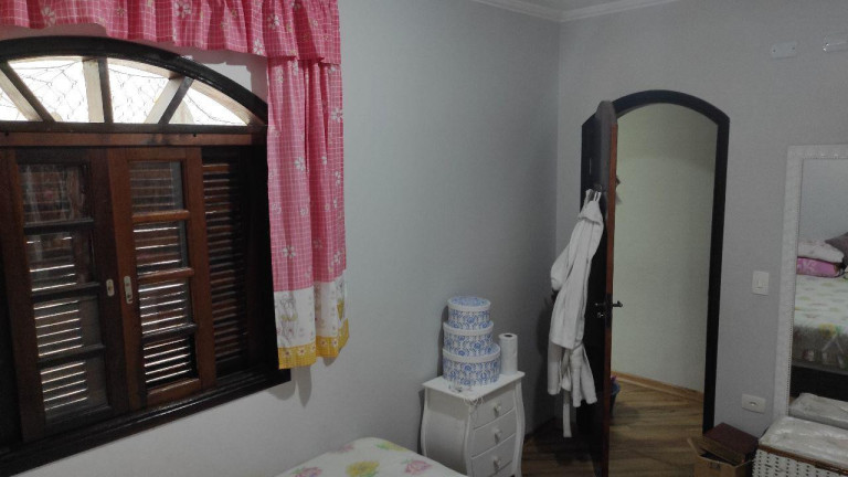 Imagem Casa com 4 Quartos à Venda, 230 m² em Parque Oratório - Santo André Imagem Casa com 4 Quartos à Venda, 230 m² em Parque Oratório - Santo André