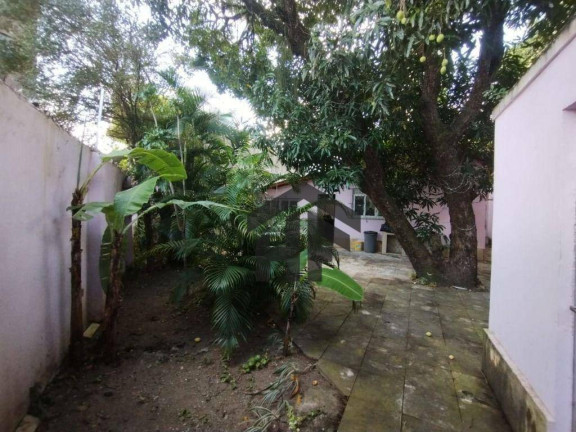 Imagem Casa com 4 Quartos para Alugar, 160 m² em Casa Forte - Recife