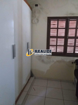 Imagem Casa com 3 Quartos à Venda, 230 m² em Jockey - Campos Dos Goytacazes Imagem Casa com 3 Quartos à Venda, 230 m² em Jockey - Campos Dos Goytacazes