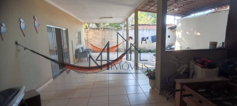 Casa com 4 Quartos à Venda, 360 m² em Setor Serra Dourada - 3ª Etapa - Aparecida De Goiânia