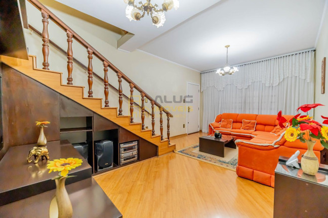 Imagem Casa com 3 Quartos à Venda, 246 m² em Cipava - Osasco