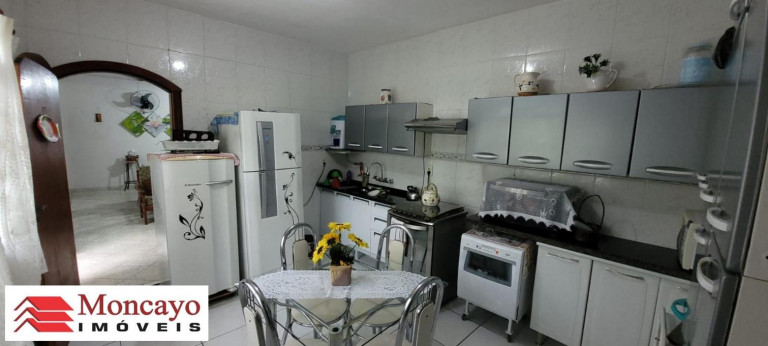 Imagem Sobrado com 3 Quartos à Venda, 300 m² em Jardim Primavera - Caraguatatuba Imagem Sobrado com 3 Quartos à Venda, 300 m² em Jardim Primavera - Caraguatatuba