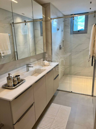 Imagem Apartamento com 4 Quartos à Venda, 264 m² em Centro - Balneário Camboriú Imagem Apartamento com 4 Quartos à Venda, 264 m² em Centro - Balneário Camboriú