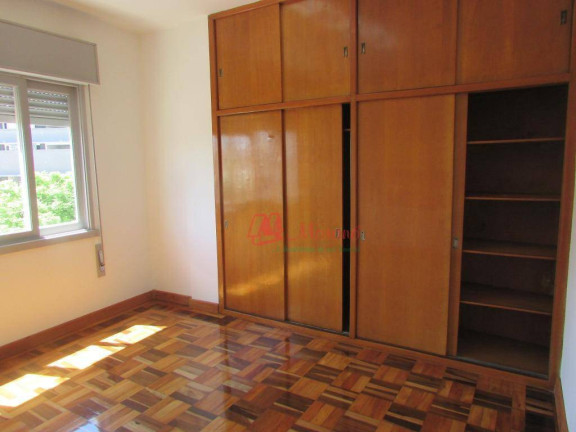 Imagem Apartamento com 3 Quartos para Alugar, 95 m² em Rio Branco - Porto Alegre Imagem Apartamento com 3 Quartos para Alugar, 95 m² em Rio Branco - Porto Alegre