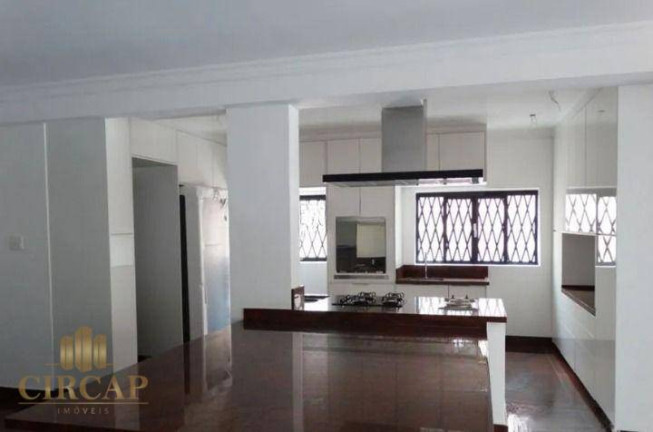 Imagem Casa com 5 Quartos à Venda ou Locação, 520 m² em Jardim América - São Paulo Imagem Casa com 5 Quartos à Venda ou Locação, 520 m² em Jardim América - São Paulo