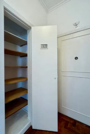 Imagem Imóvel com 4 Quartos à Venda, 204 m² em Higienópolis - São Paulo Imagem Imóvel com 4 Quartos à Venda, 204 m² em Higienópolis - São Paulo