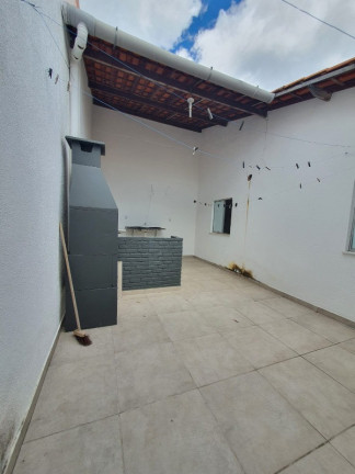 Imagem Casa com 3 Quartos à Venda, 200 m² em Sim - Feira De Santana