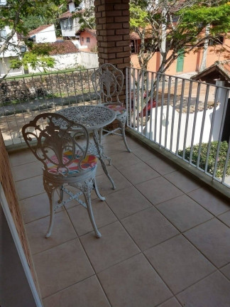 Imagem Sobrado com 4 Quartos à Venda, 250 m² em Cocanha - Caraguatatuba Imagem Sobrado com 4 Quartos à Venda, 250 m² em Cocanha - Caraguatatuba