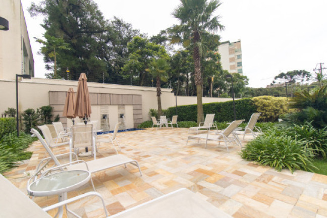 Imagem Apartamento com 4 Quartos para Alugar, 210 m² em Mossunguê - Curitiba
