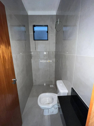 Imagem Casa com 2 Quartos à Venda, 64 m²