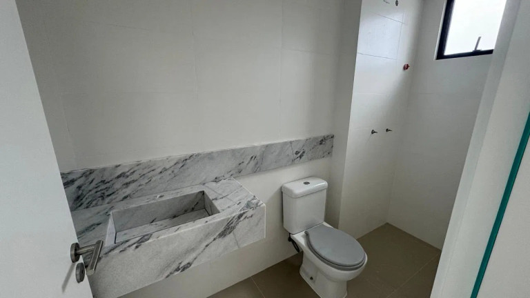 Imagem Apartamento com 3 Quartos à Venda, 138 m² em Meia Praia - Itapema