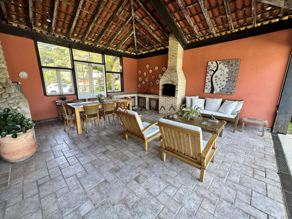 Casa com 5 Quartos à Venda, 400 m² em Retiro (cunhambebe) - Angra Dos Reis