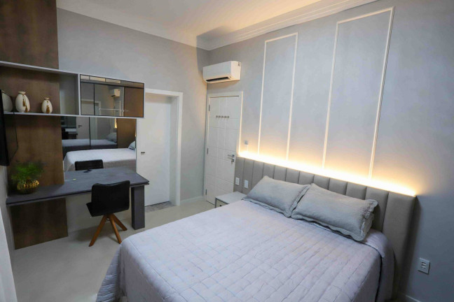 Imagem Apartamento com 4 Quartos à Venda, 225 m² em Meia Praia - Itapema Imagem Apartamento com 4 Quartos à Venda, 225 m² em Meia Praia - Itapema