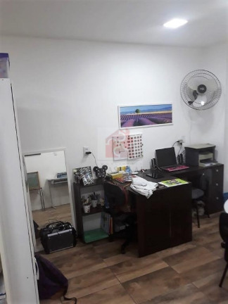 Imagem Casa com 2 Quartos à Venda, 49 m² em Santana - Porto Alegre