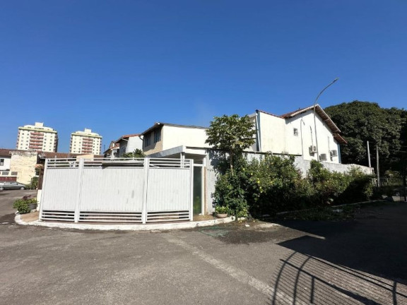 Imóvel com 2 Quartos à Venda, 200 m² em Aterrado - Volta Redonda
