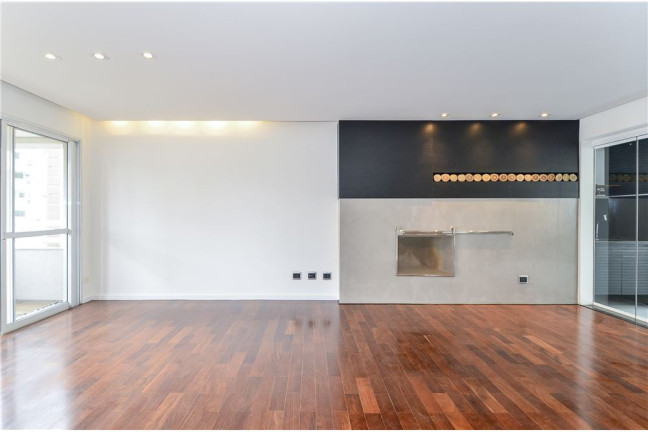 Imagem Apartamento com 3 Quartos à Venda, 235 m² em Vila Suzana - São Paulo