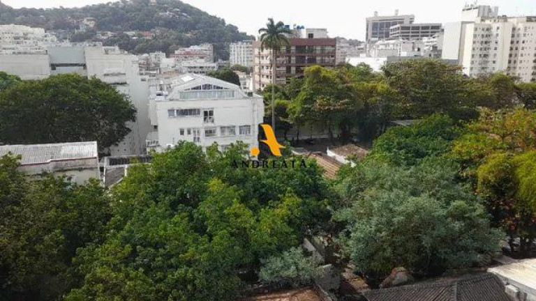 Foto do imóvel Apartamento com 2 Quartos à Venda, 70 m² em Botafogo - Rio De Janeiro