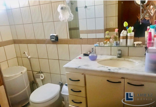 Imagem Imóvel com 2 Quartos à Venda, 160 m² em Centro - Ribeirão Preto Imagem Imóvel com 2 Quartos à Venda, 160 m² em Centro - Ribeirão Preto