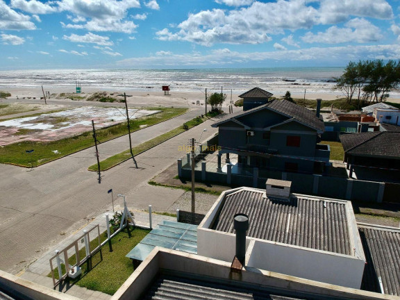 Imagem Casa com 3 Quartos à Venda, 140 m² em Rainha Do Mar - Xangri-lá