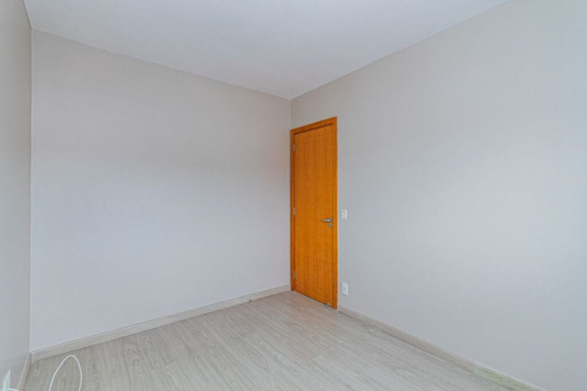 Imagem Imóvel com 2 Quartos à Venda, 86 m² em Menino Deus - Porto Alegre Imagem Imóvel com 2 Quartos à Venda, 86 m² em Menino Deus - Porto Alegre