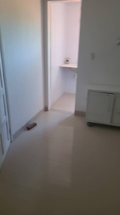 Imagem Casa de Condomínio com 4 Quartos à Venda, 4.000 m² em Portão - Lauro De Freitas