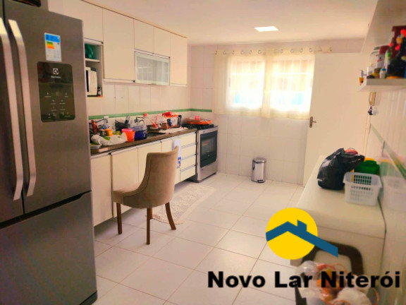 Imagem Casa com 4 Quartos à Venda, 152 m² em Serra Grande - Niterói Imagem Casa com 4 Quartos à Venda, 152 m² em Serra Grande - Niterói