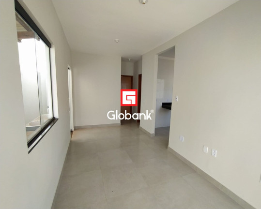 Imagem Casa com 2 Quartos à Venda,  em Jardim Primavera - Montes Claros