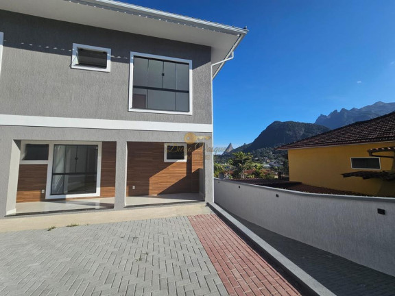 Imagem Casa com 3 Quartos à Venda, 142 m² em Alto - Teresópolis