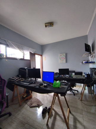Imagem Casa com 3 Quartos para Alugar, 245 m² em Ocian - Praia Grande