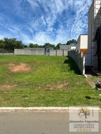 Imagem Terreno à Venda, 555 m² em Condomínio Do Lago 2ª Etapa - Goiânia Imagem Terreno à Venda, 555 m² em Condomínio Do Lago 2ª Etapa - Goiânia