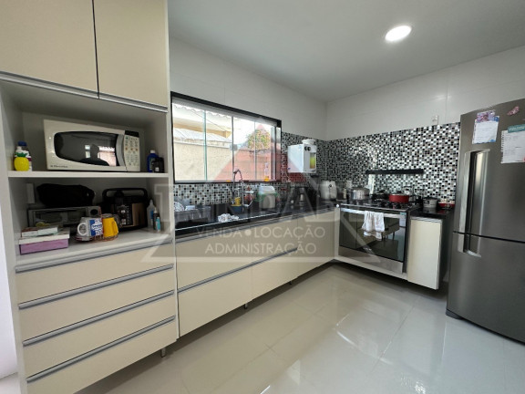 Imagem Casa com 4 Quartos à Venda, 180 m² em Vargem Pequena - Rio De Janeiro