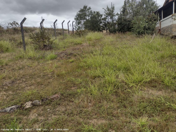 Terreno à Venda, 280 m² em Pocinhos Do Rio Verde - Caldas