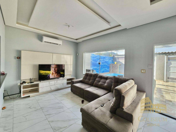 Casa com 3 Quartos à Venda, 250 m² em Solemar - Praia Grande