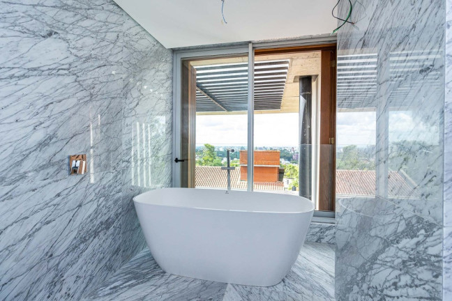 Imagem Cobertura com 3 Quartos à Venda, 163 m² em Três Figueiras - Porto Alegre Imagem Cobertura com 3 Quartos à Venda, 163 m² em Três Figueiras - Porto Alegre