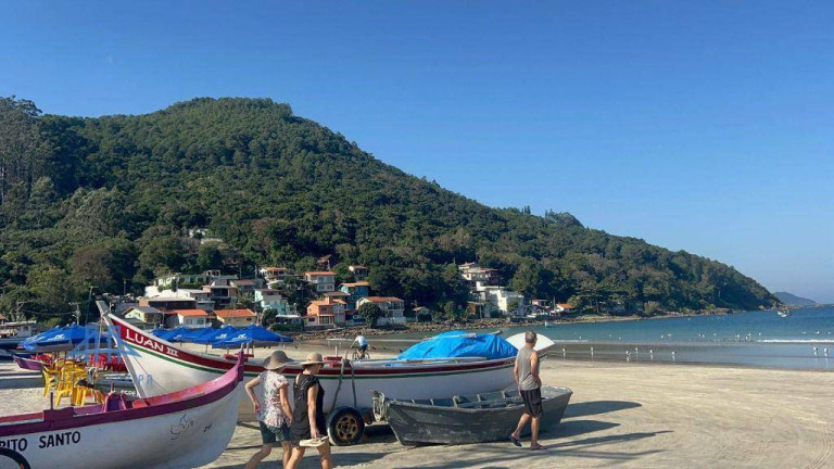 Imagem Cobertura com 2 Quartos à Venda, 156 m² em Pântano Do Sul - Florianópolis Imagem Cobertura com 2 Quartos à Venda, 156 m² em Pântano Do Sul - Florianópolis