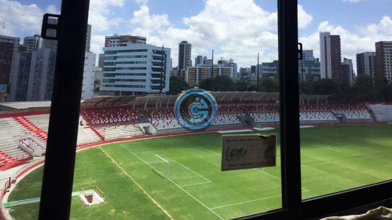 Apartamento com 3 Quartos à Venda, 75 m² em Aflitos - Recife