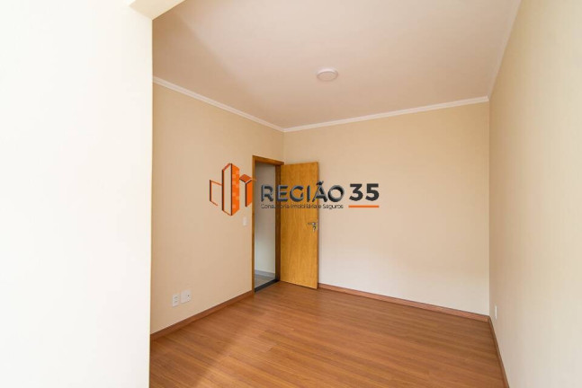 Imagem Casa com 3 Quartos à Venda, 98 m² em Jardim Vitória Iv - Poços De Caldas