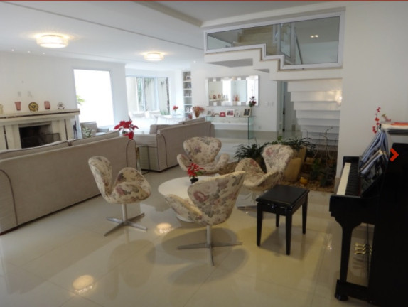 Imagem Casa com 5 Quartos à Venda, 700 m² em Santo Amaro - São Paulo Imagem Casa com 5 Quartos à Venda, 700 m² em Santo Amaro - São Paulo